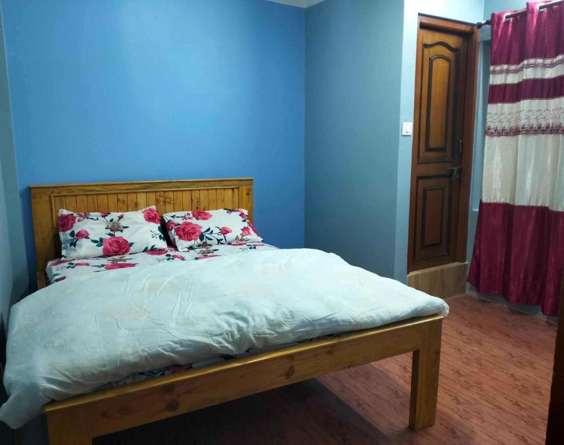 Peace Homestay Kathmandu Bagian luar foto