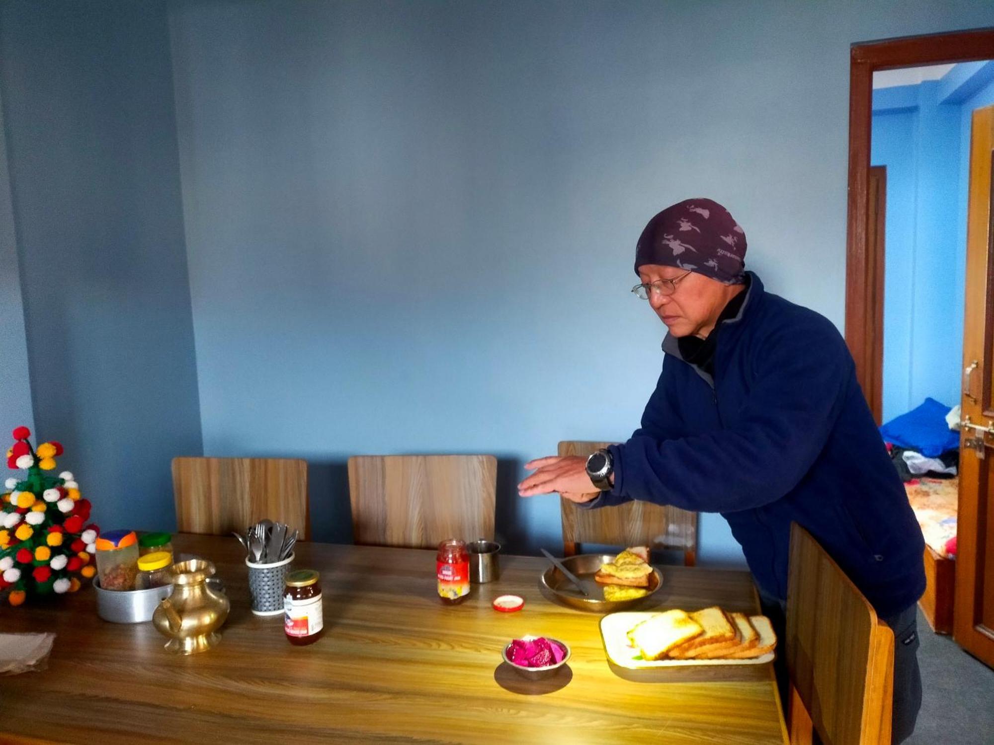 Peace Homestay Kathmandu Bagian luar foto